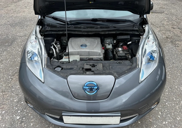 Nissan Leaf cena 25950 przebieg: 107000, rok produkcji 2013 z Konin małe 631